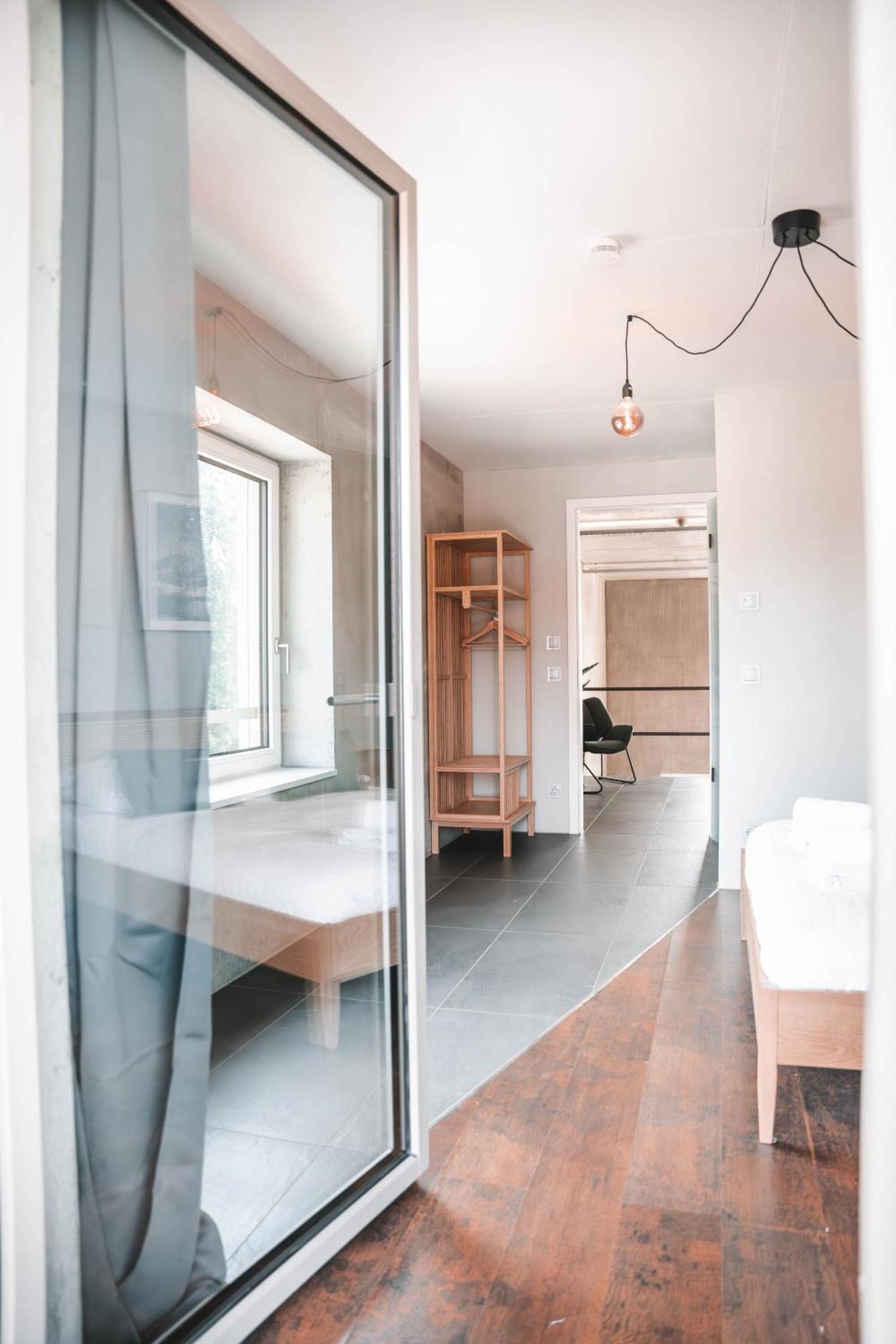 شقة Sunset Club - Loft - 155 M2 Sichtbeton - Zentral ميمنغن المظهر الخارجي الصورة